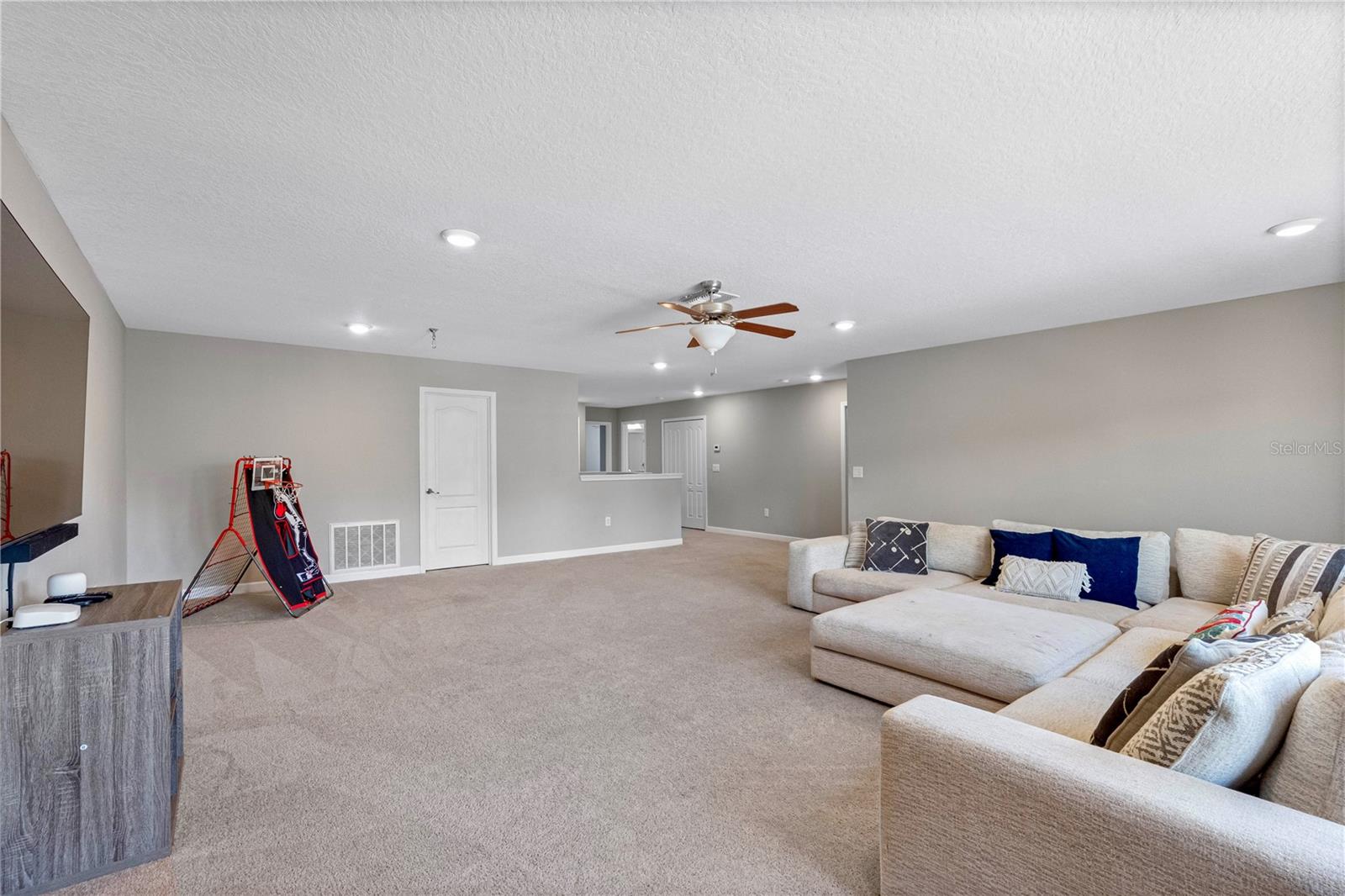19343 PADDOCK VIEW DR