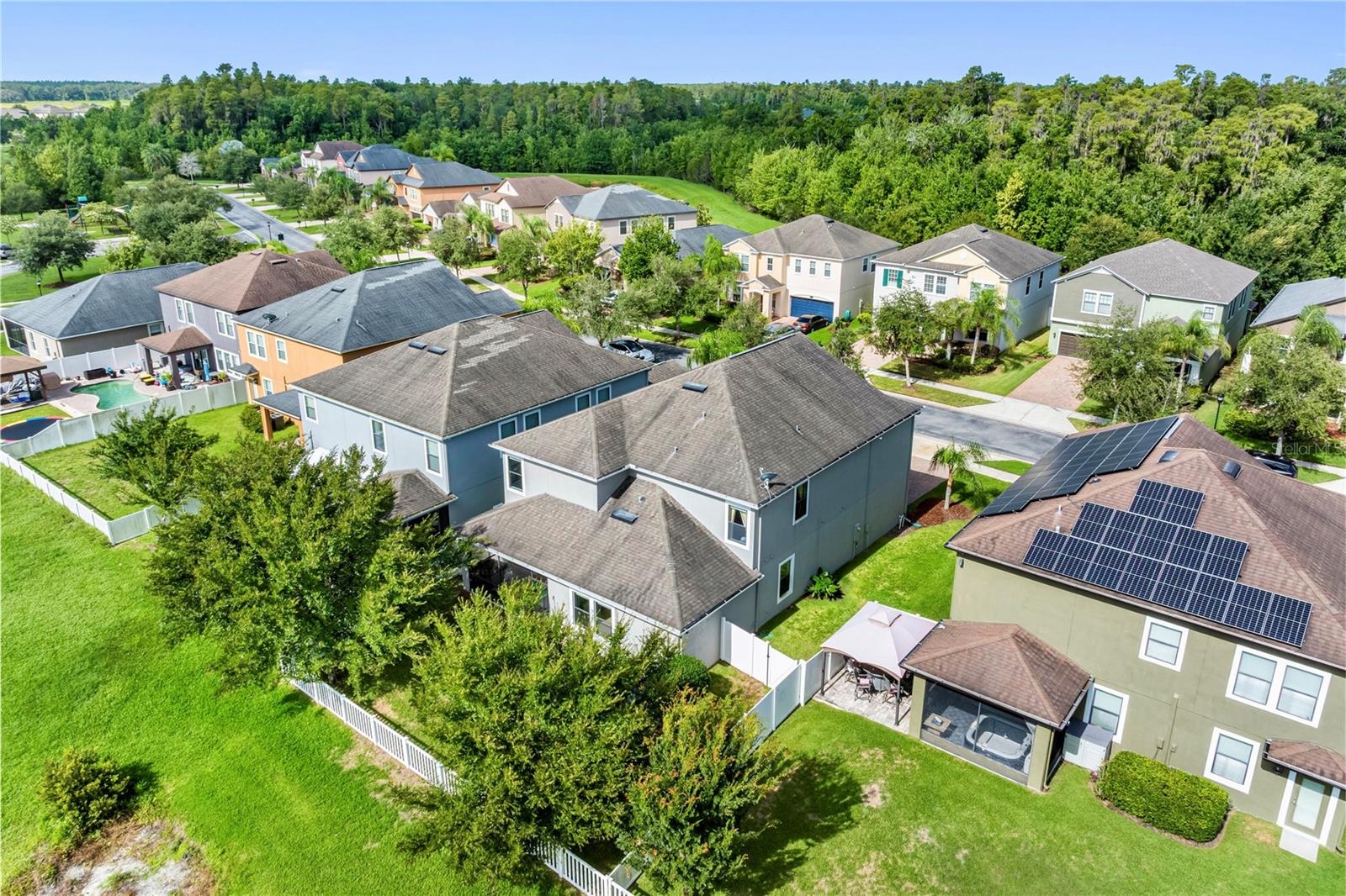 19343 PADDOCK VIEW DR