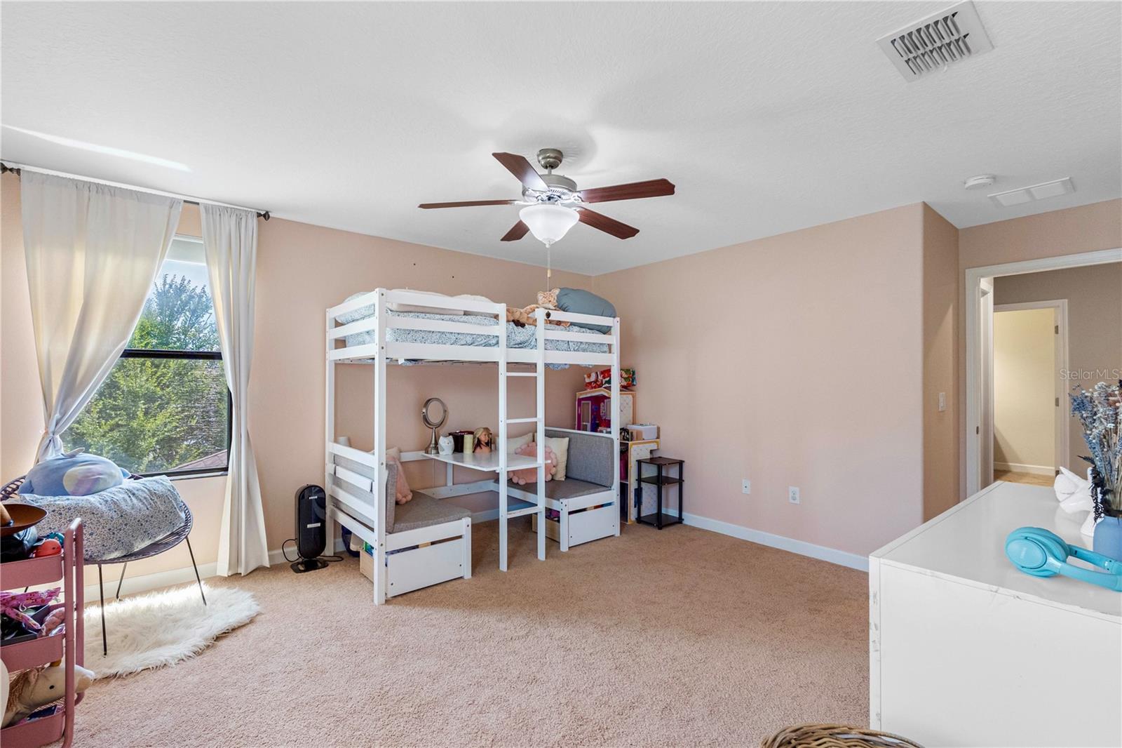19343 PADDOCK VIEW DR