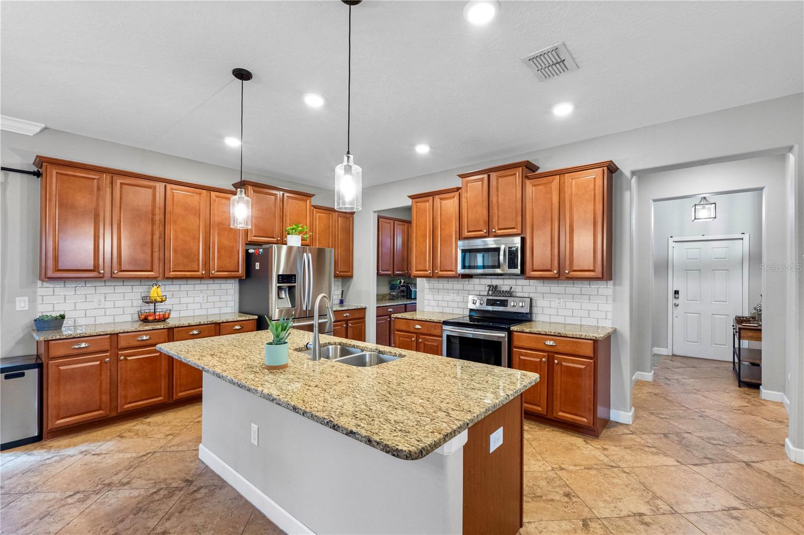19343 PADDOCK VIEW DR