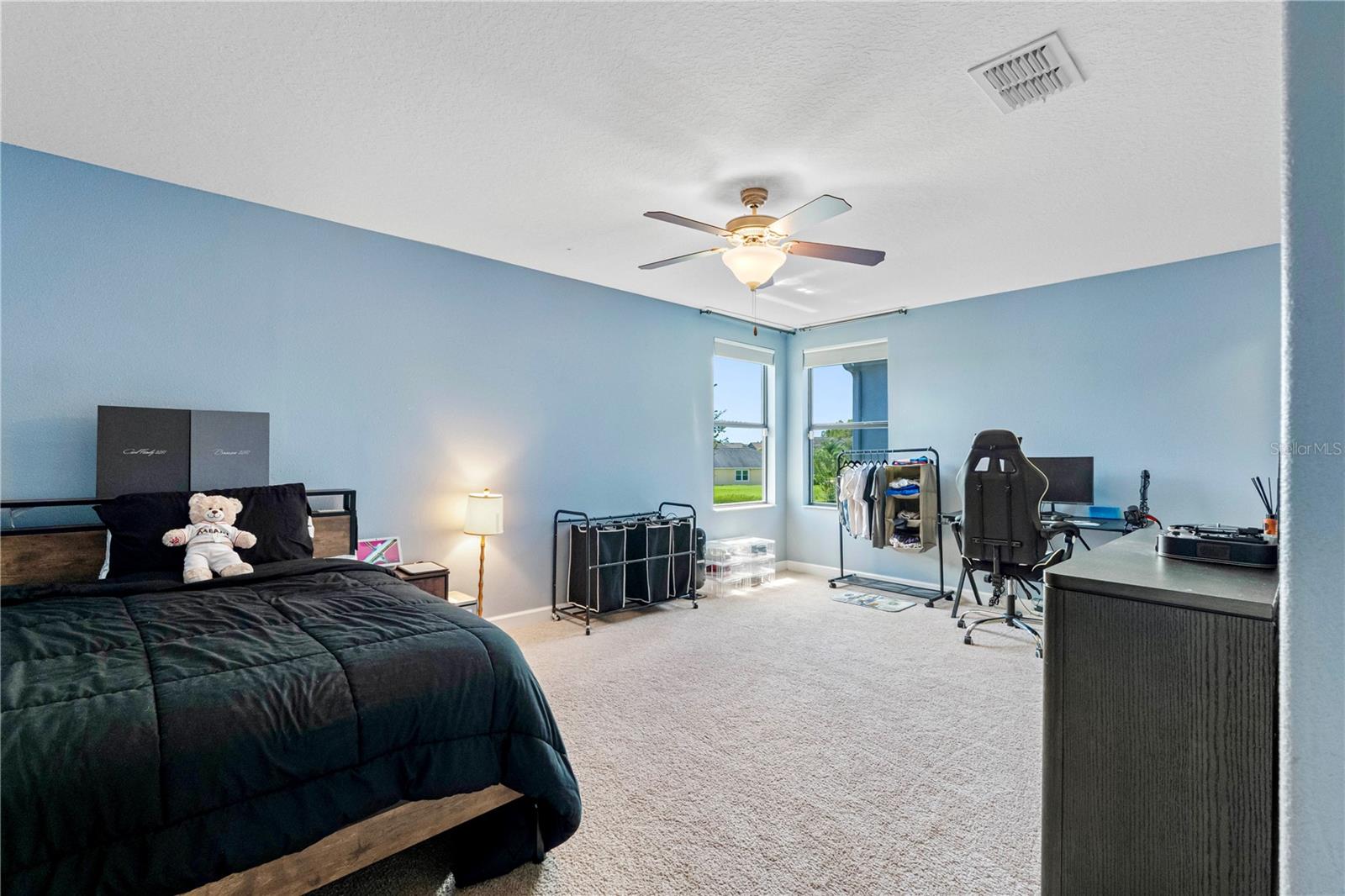 19343 PADDOCK VIEW DR