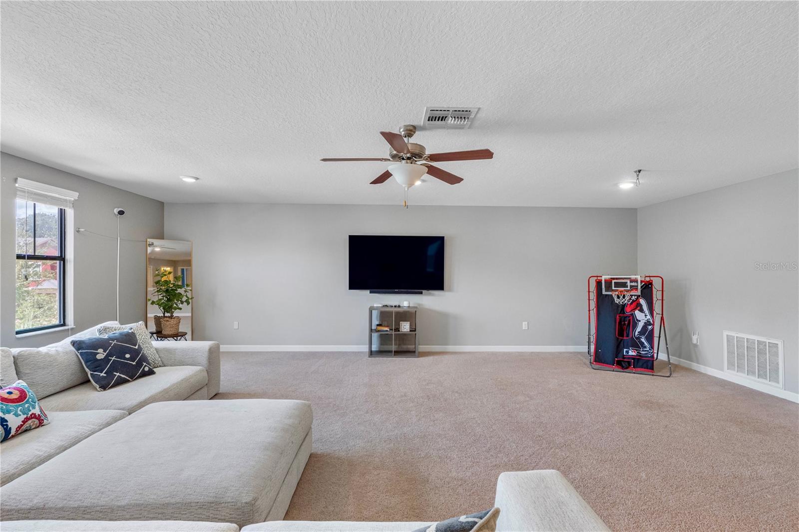 19343 PADDOCK VIEW DR