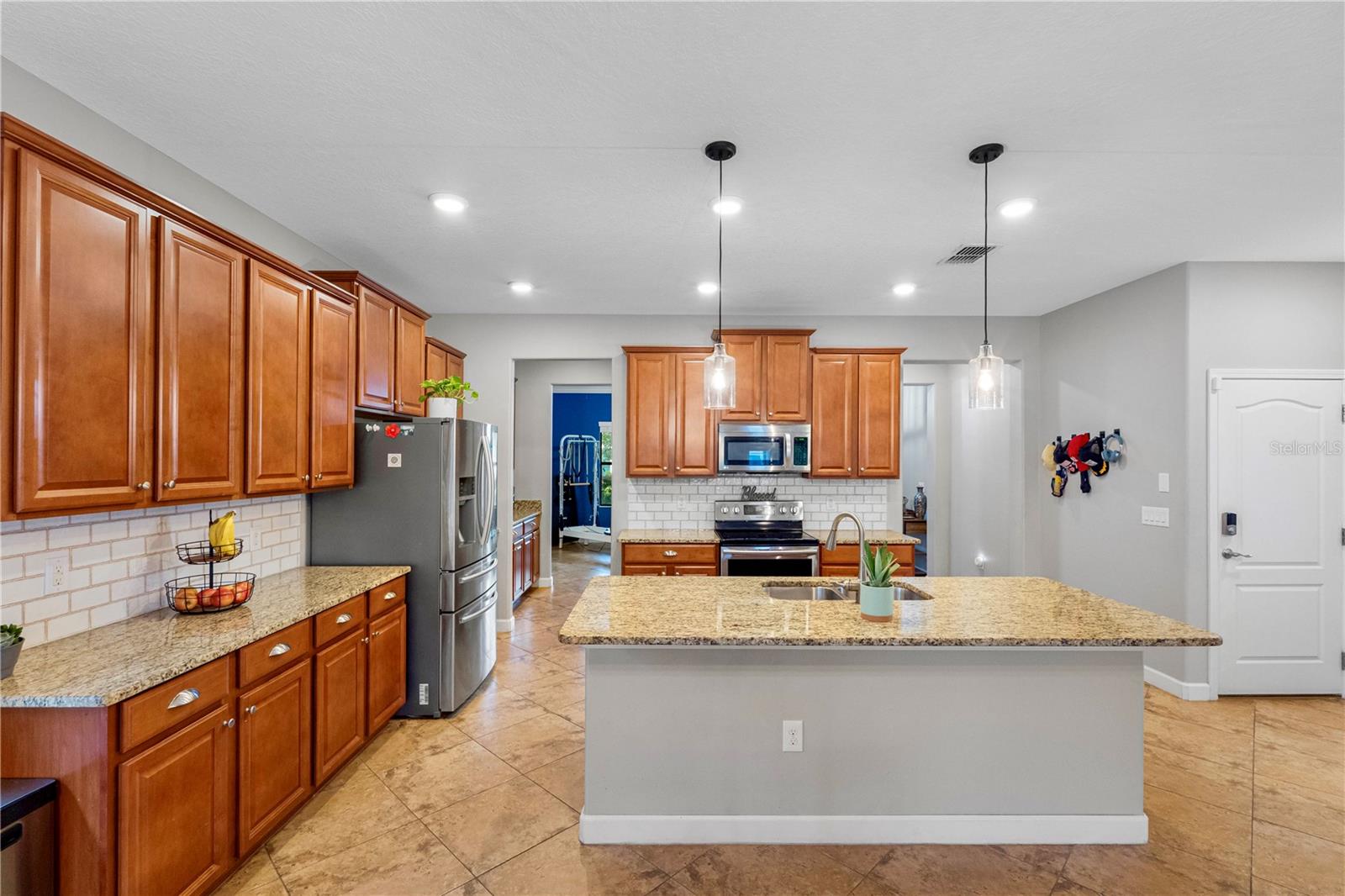 19343 PADDOCK VIEW DR