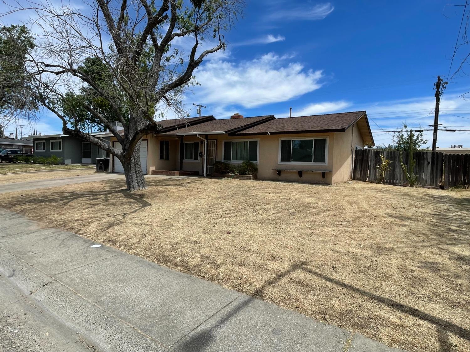 8000 Oak Forest Street