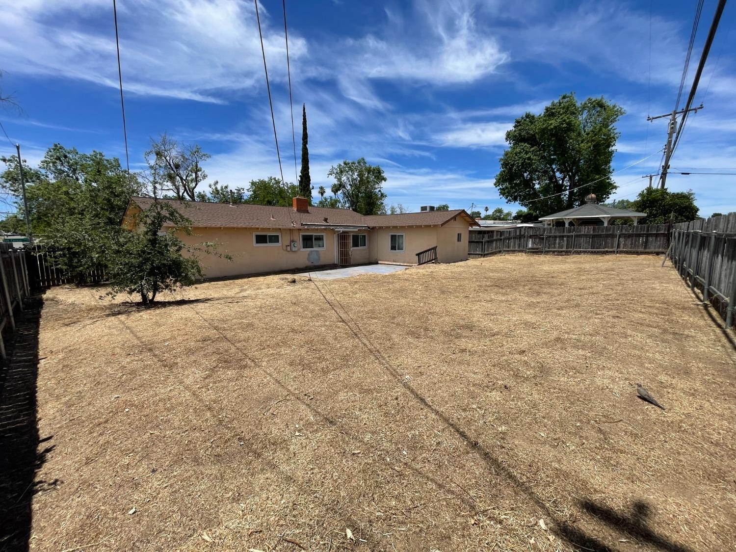 8000 Oak Forest Street