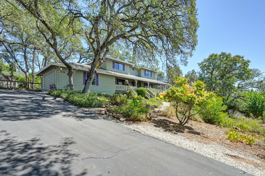 5229 Westridge Avenue