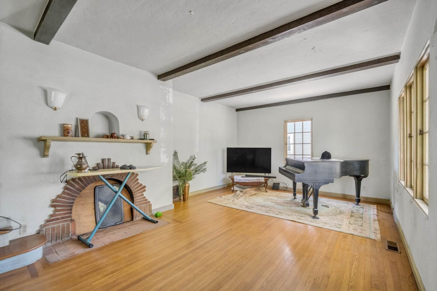 3720 Mckinley Boulevard