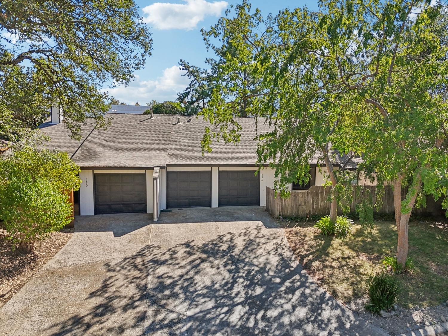 6870 Folsom Oaks Court