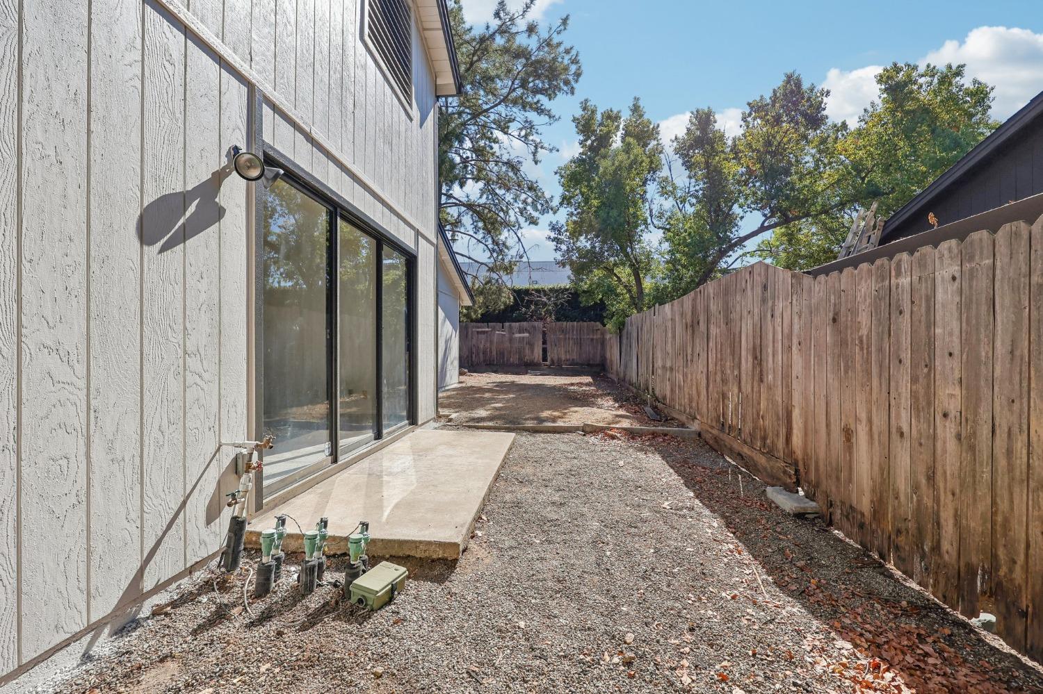 6870 Folsom Oaks Court