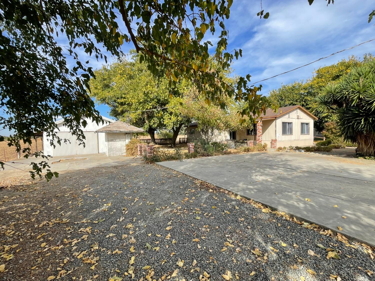 4096 Sycamore Lane
