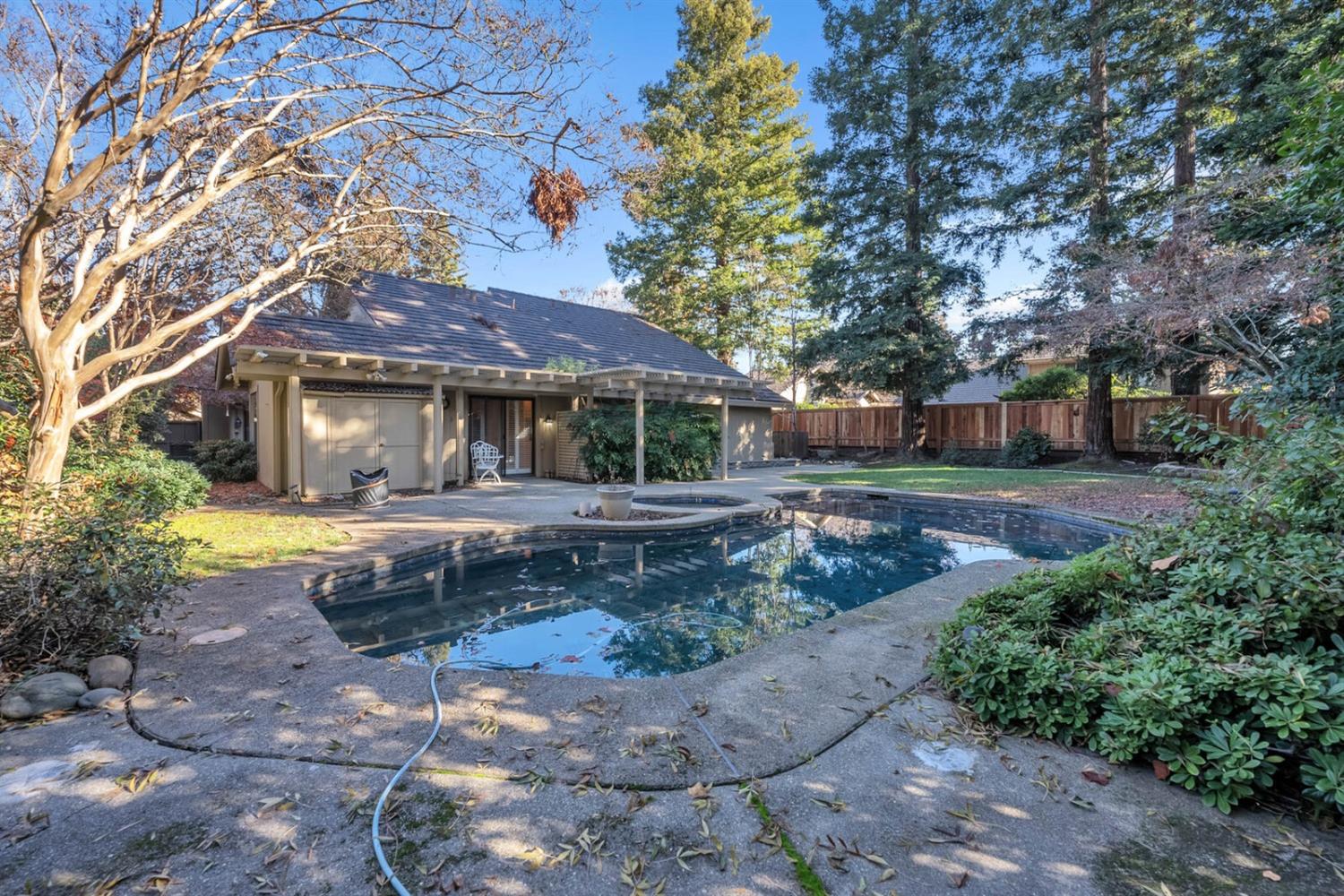 11319 Mother Lode Circle