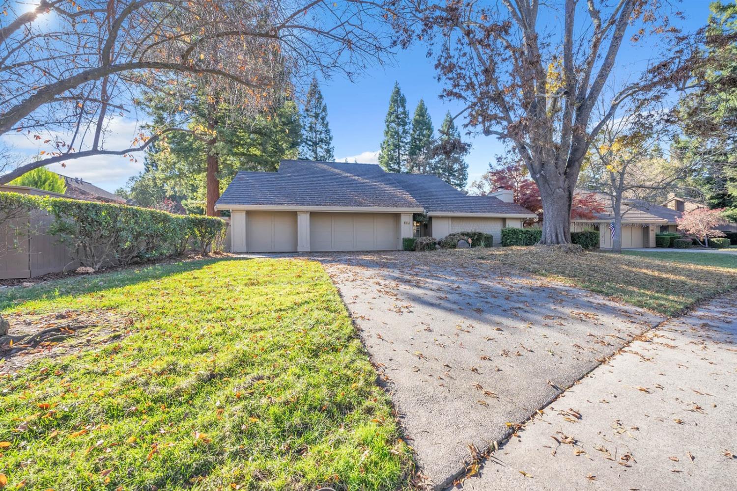 11319 Mother Lode Circle