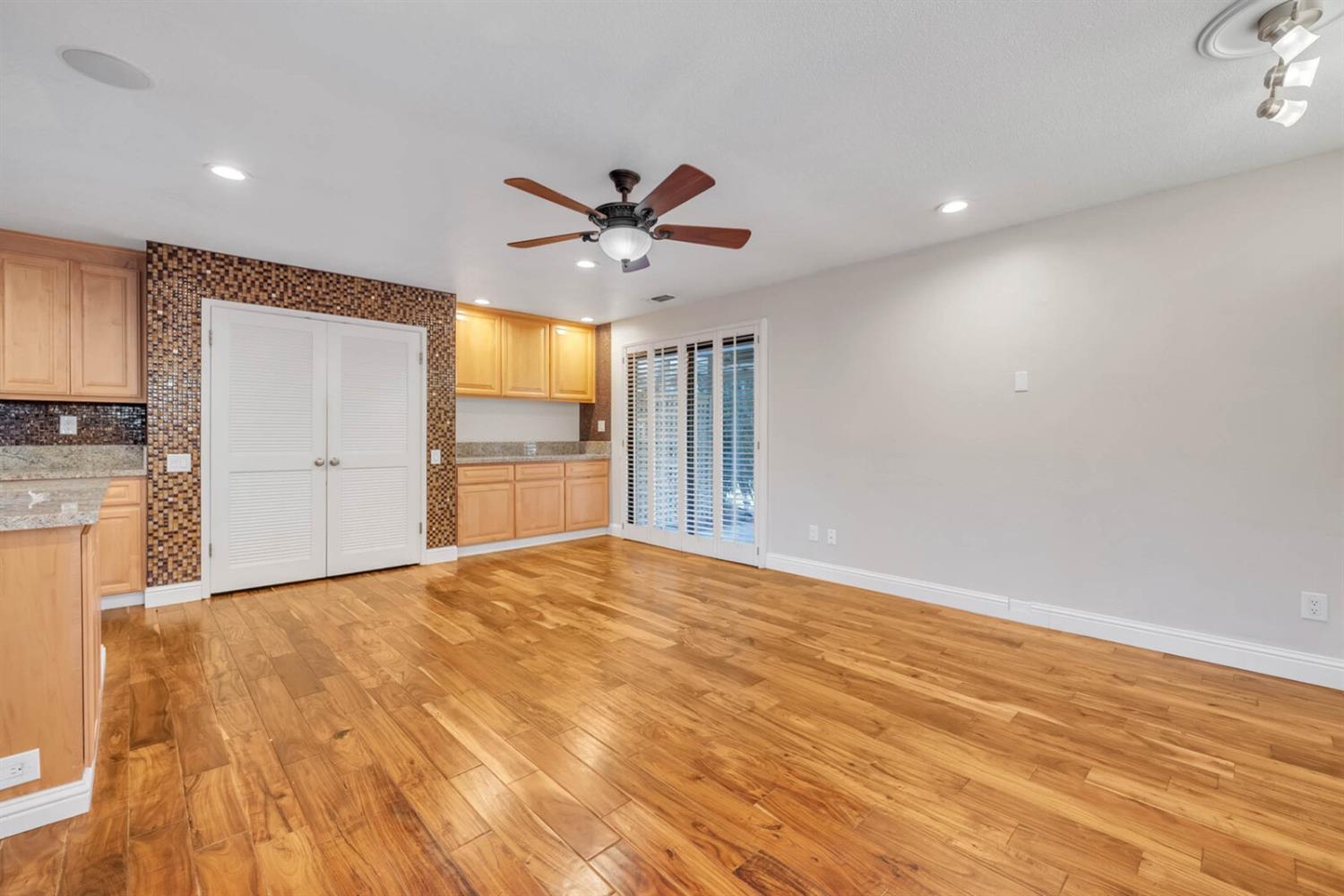 11319 Mother Lode Circle