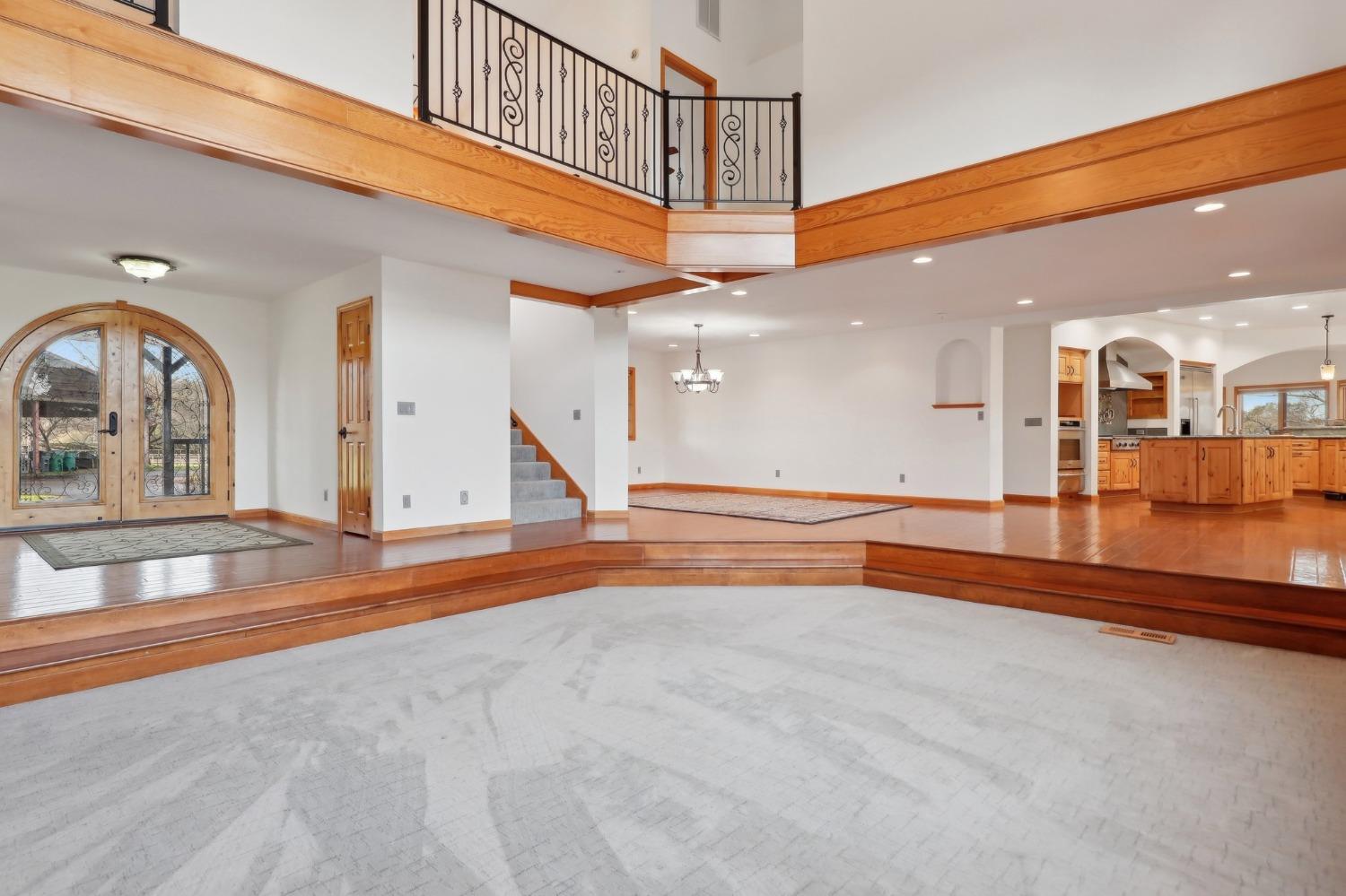 19433 Kneebone Court
