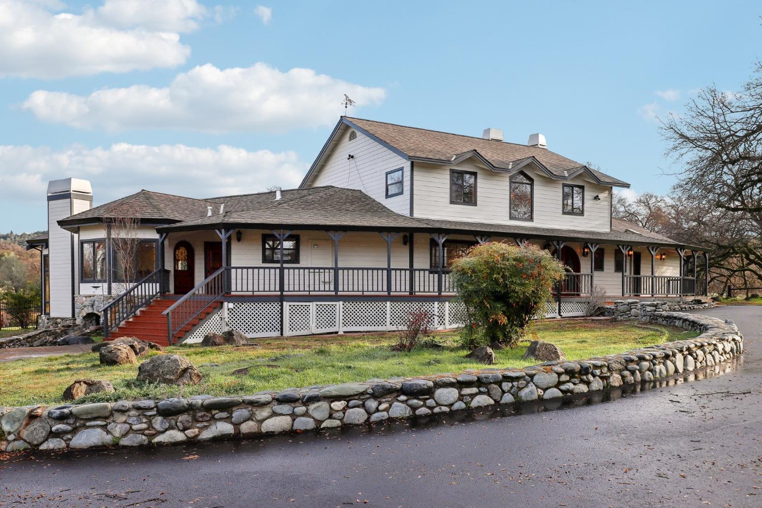 19433 Kneebone Court