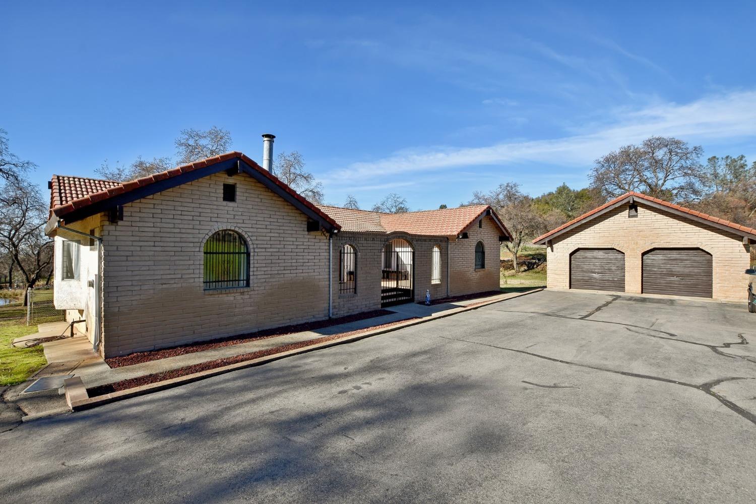 2285 Moran Court