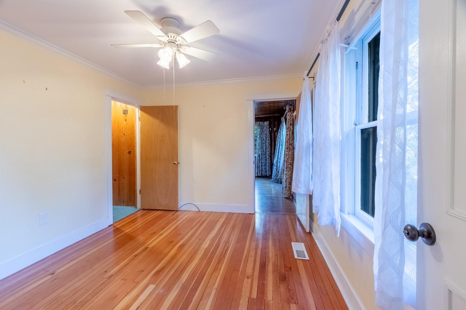 129 E Empire Street