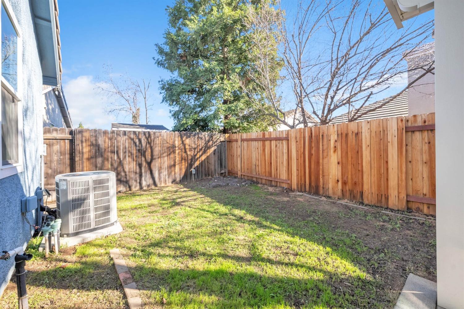 1960 Larkflower Way