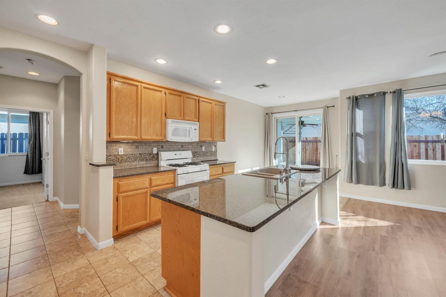1960 Larkflower Way