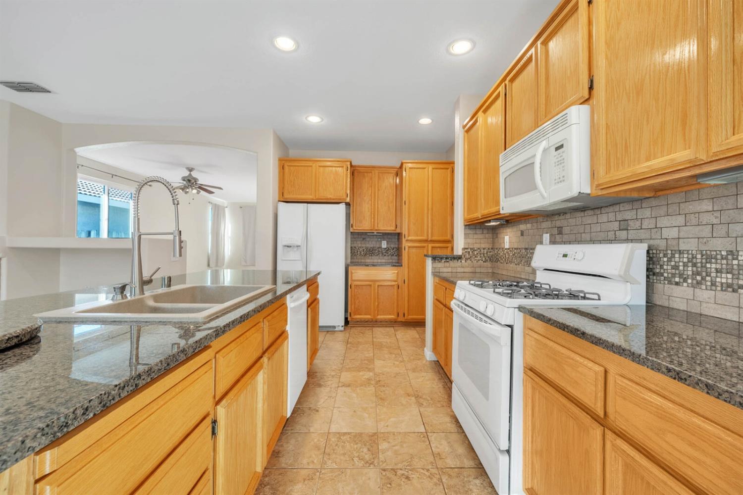1960 Larkflower Way