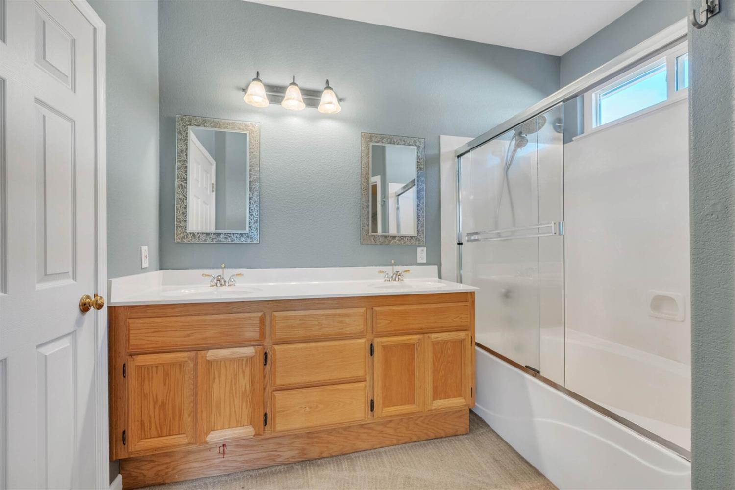 1960 Larkflower Way