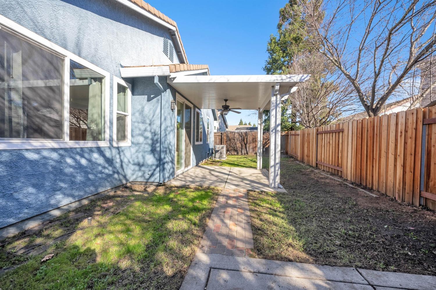 1960 Larkflower Way