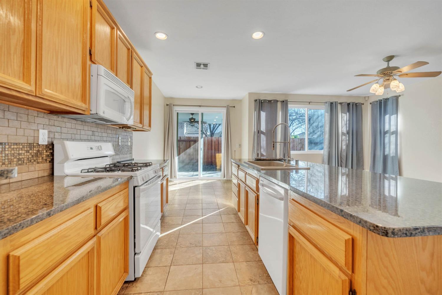 1960 Larkflower Way