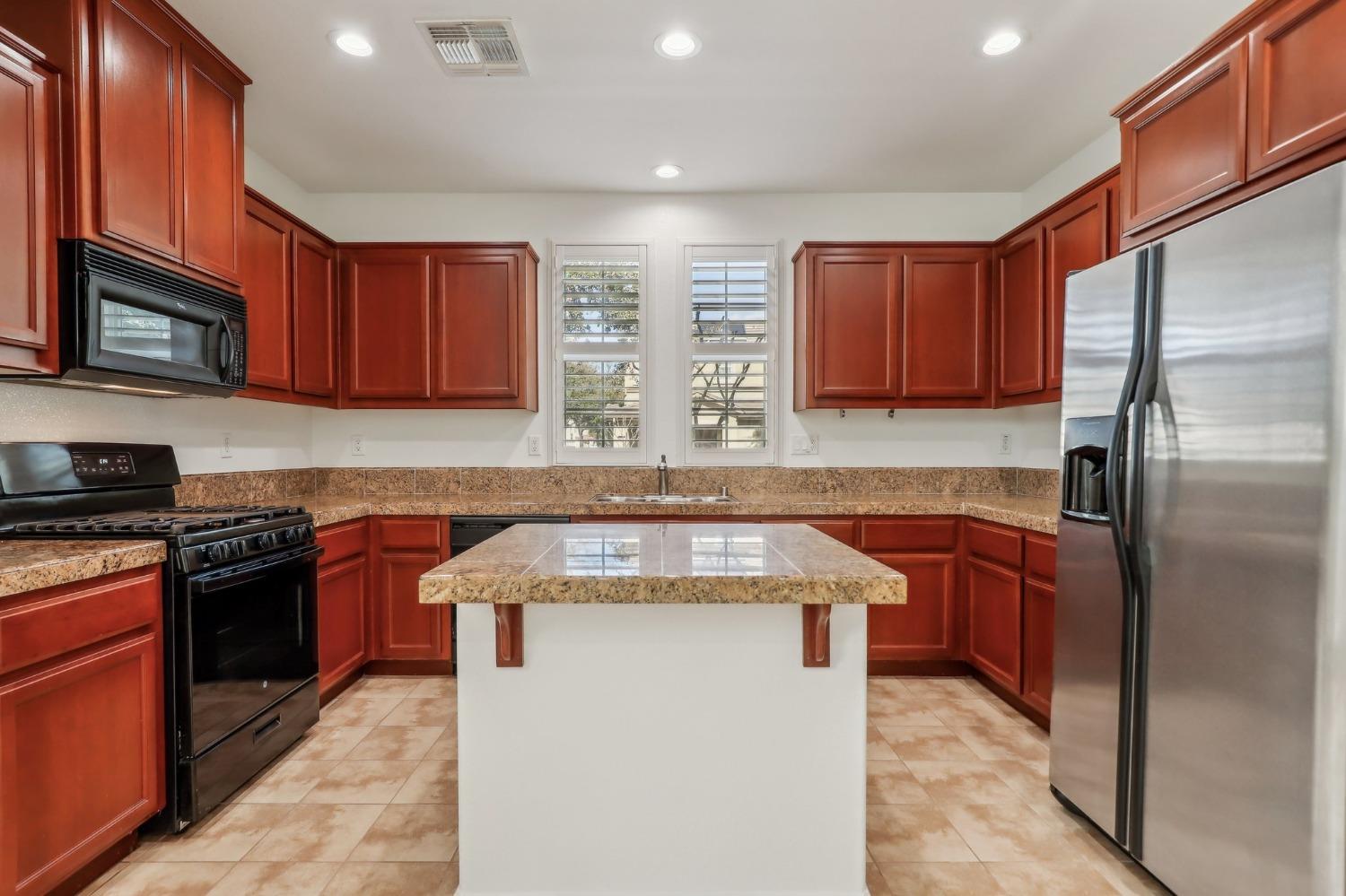 570 Wapello Circle