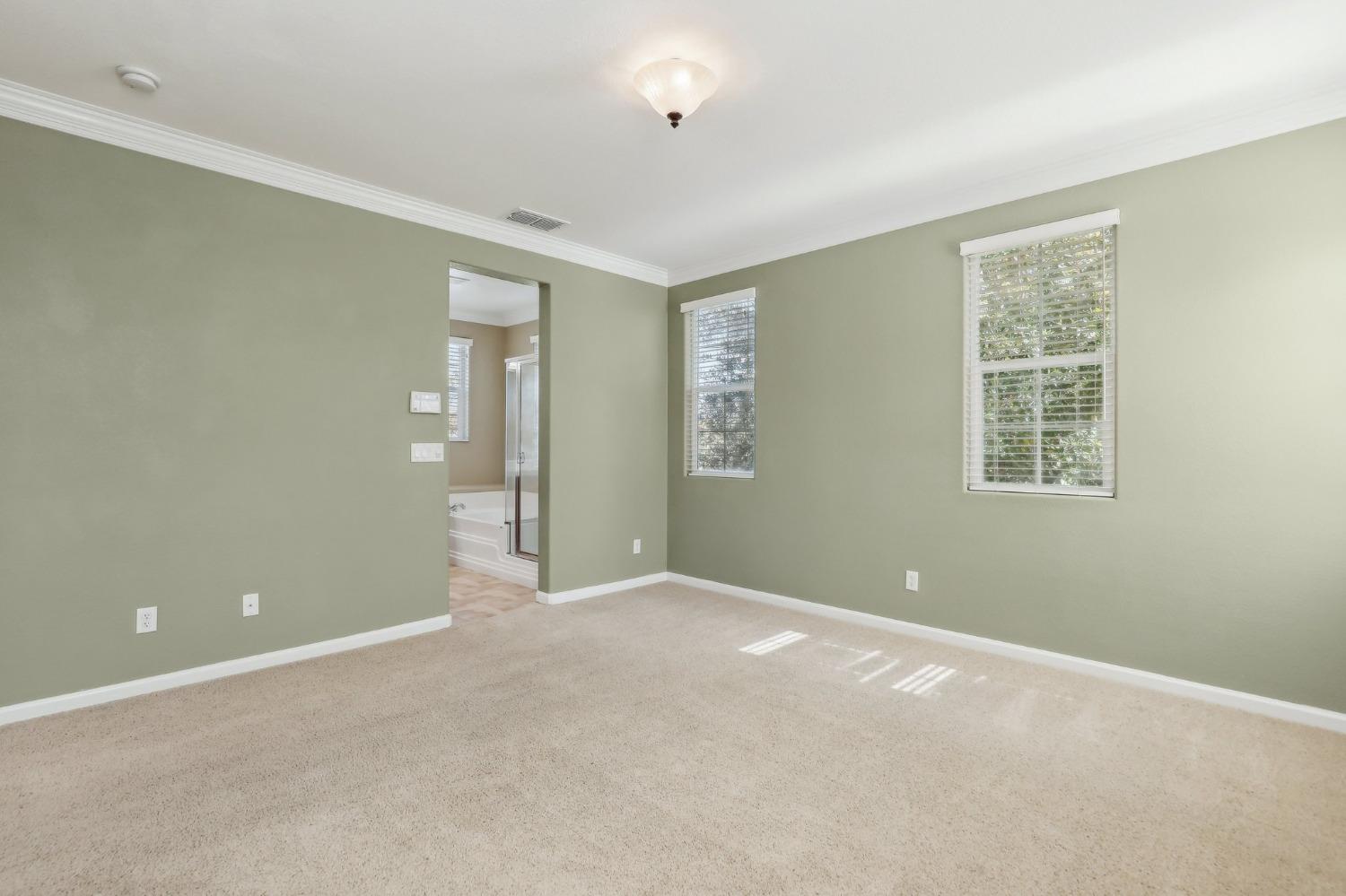 570 Wapello Circle