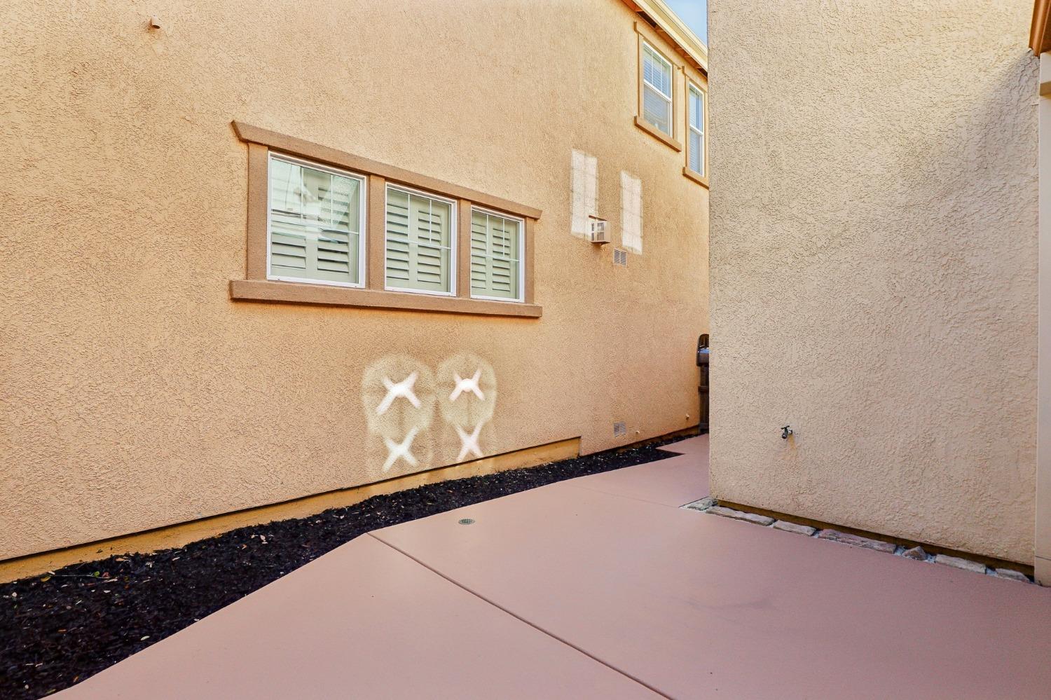 570 Wapello Circle