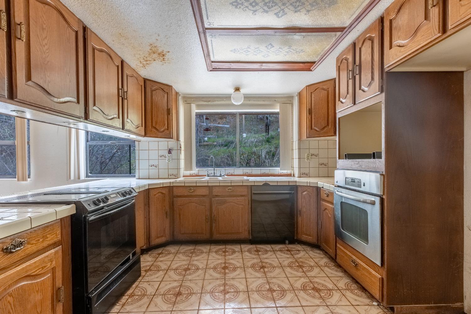 19570 Tiger Tail Road