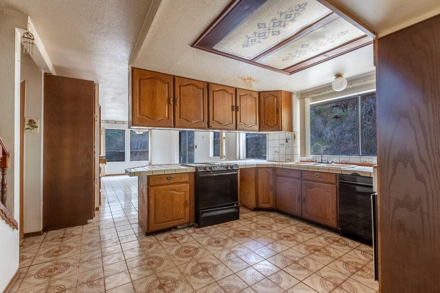 19570 Tiger Tail Road