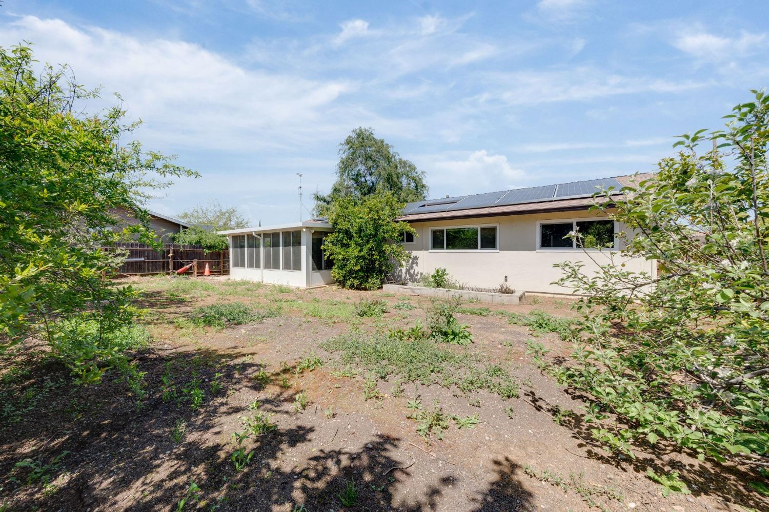 1461 4th Street
