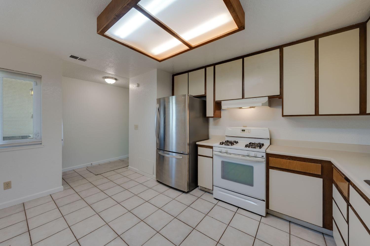 1461 4th Street