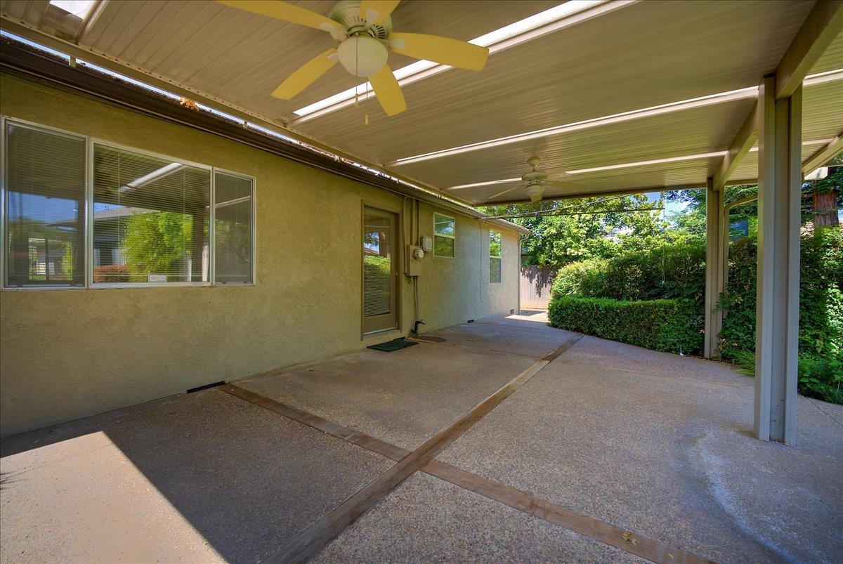 4125 Lusk Drive