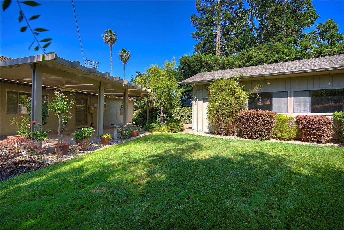 4125 Lusk Drive