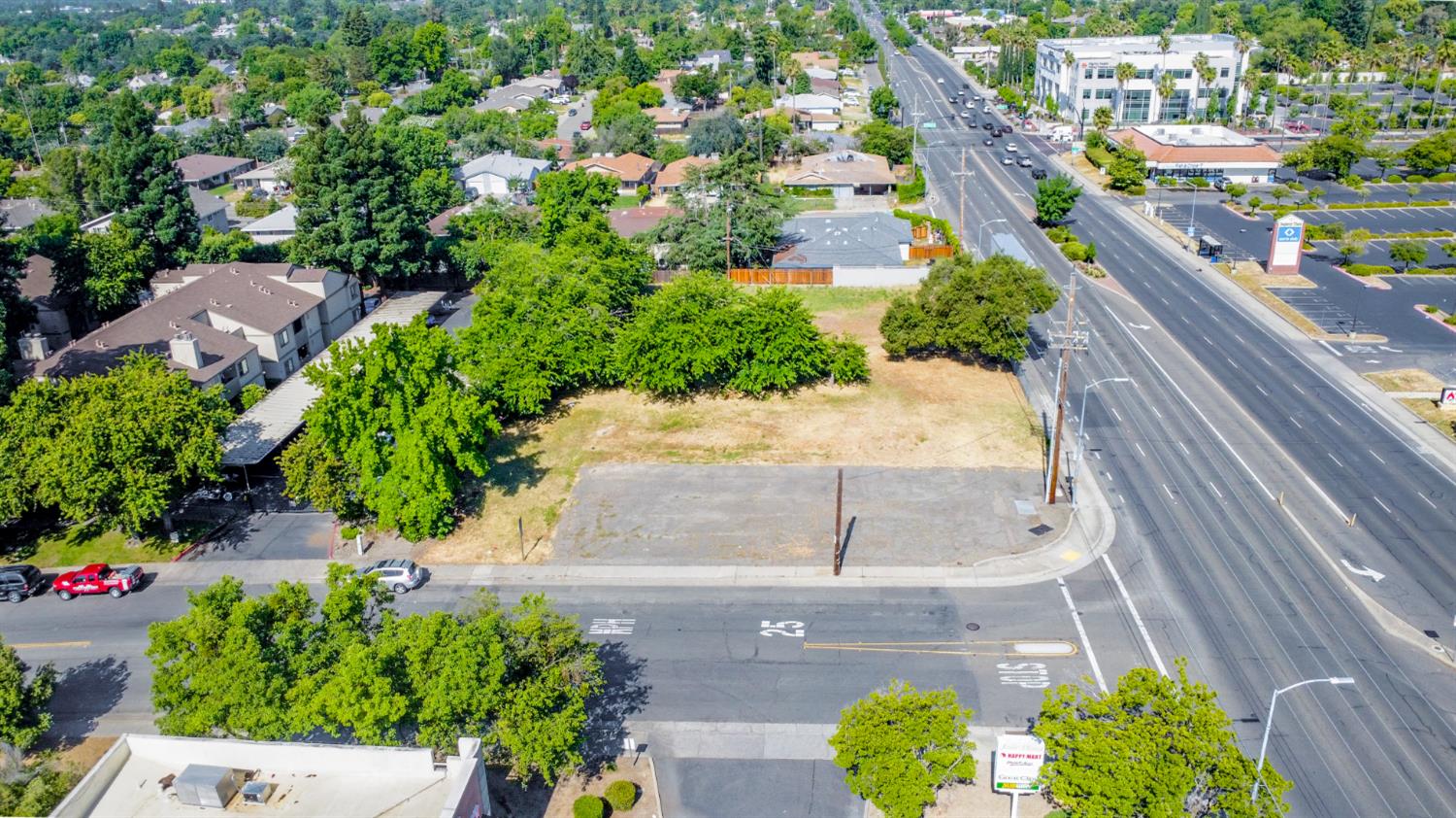 7210 Greenback Lane