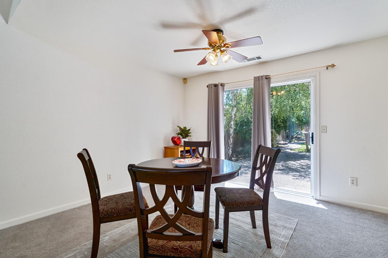 5827 Saint Thomas Court