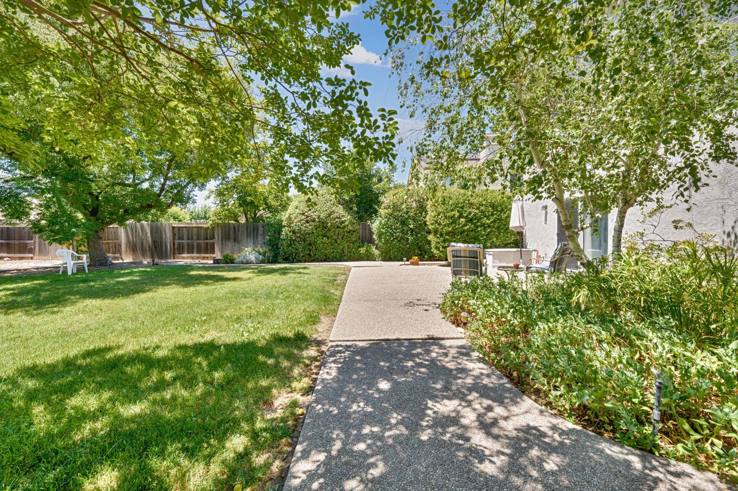 5827 Saint Thomas Court