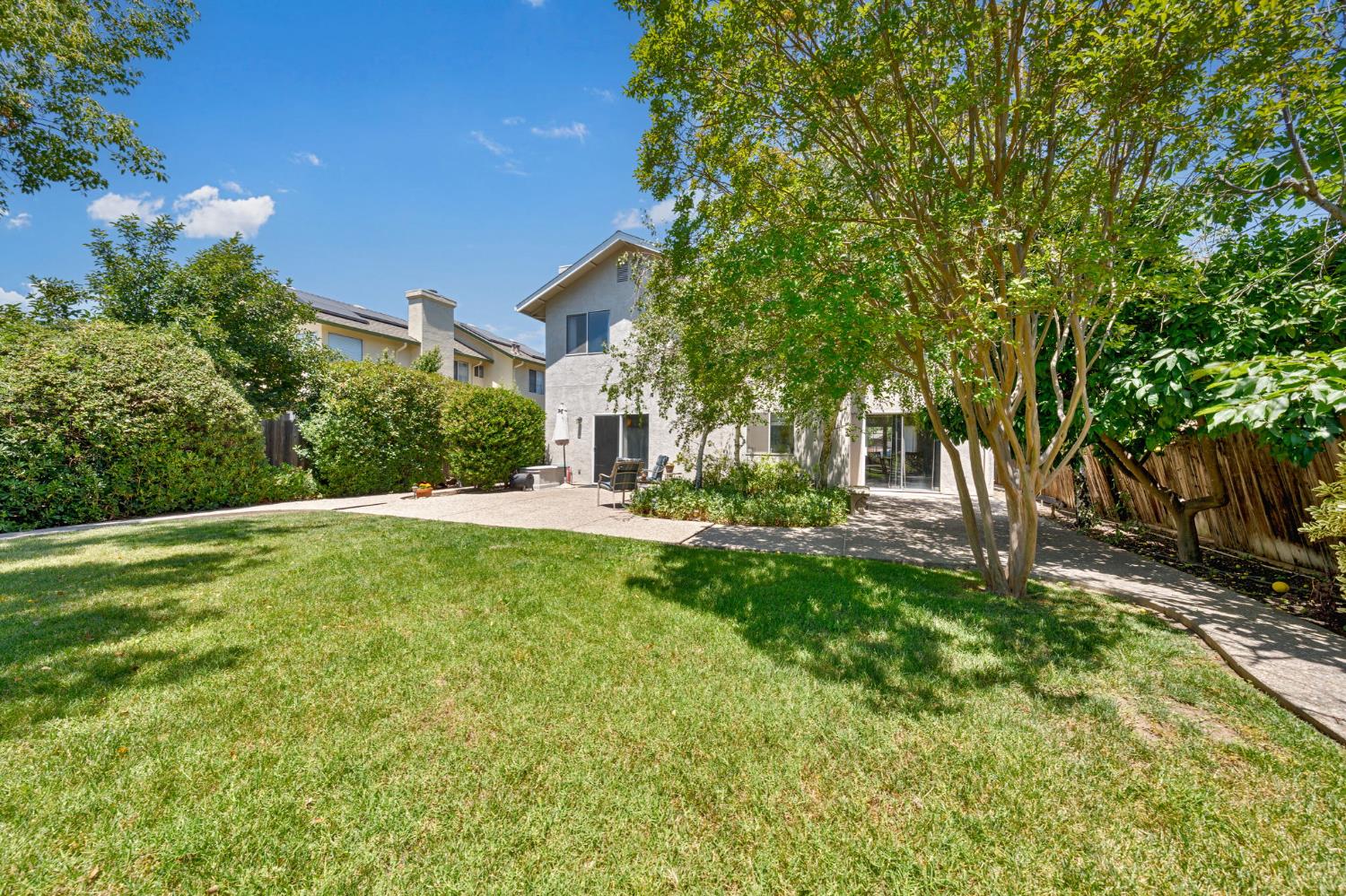 5827 Saint Thomas Court