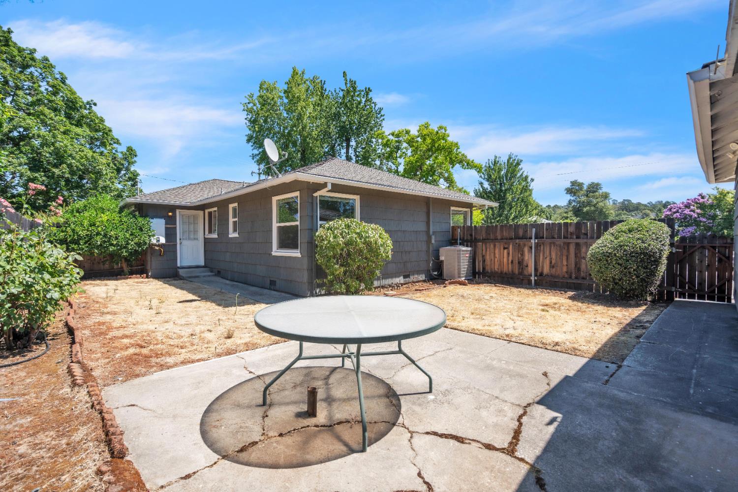 280 Fulweiler Avenue