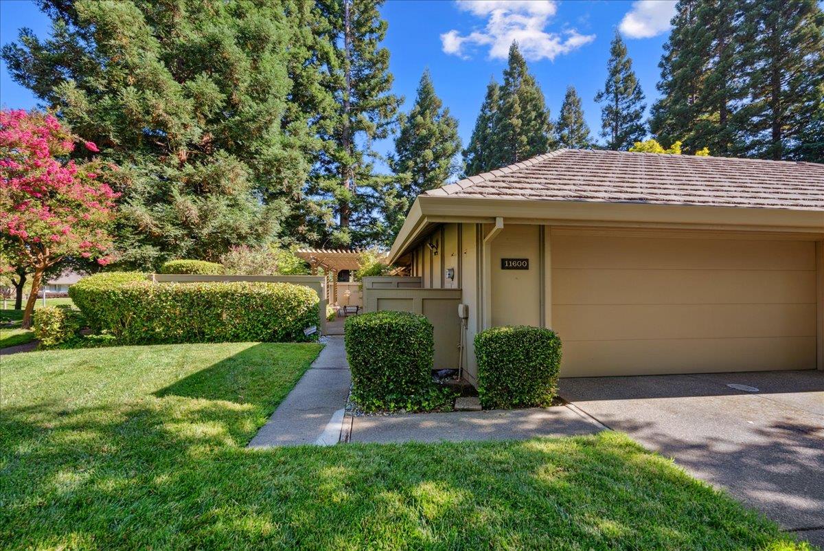 11600 Gold Country Boulevard