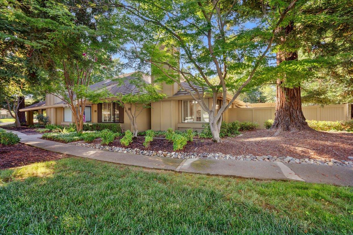 11600 Gold Country Boulevard