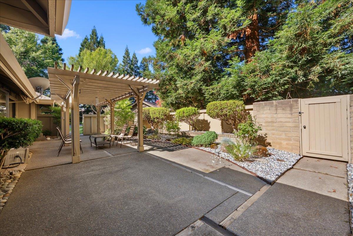 11600 Gold Country Boulevard