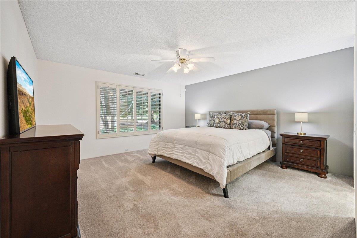 11600 Gold Country Boulevard