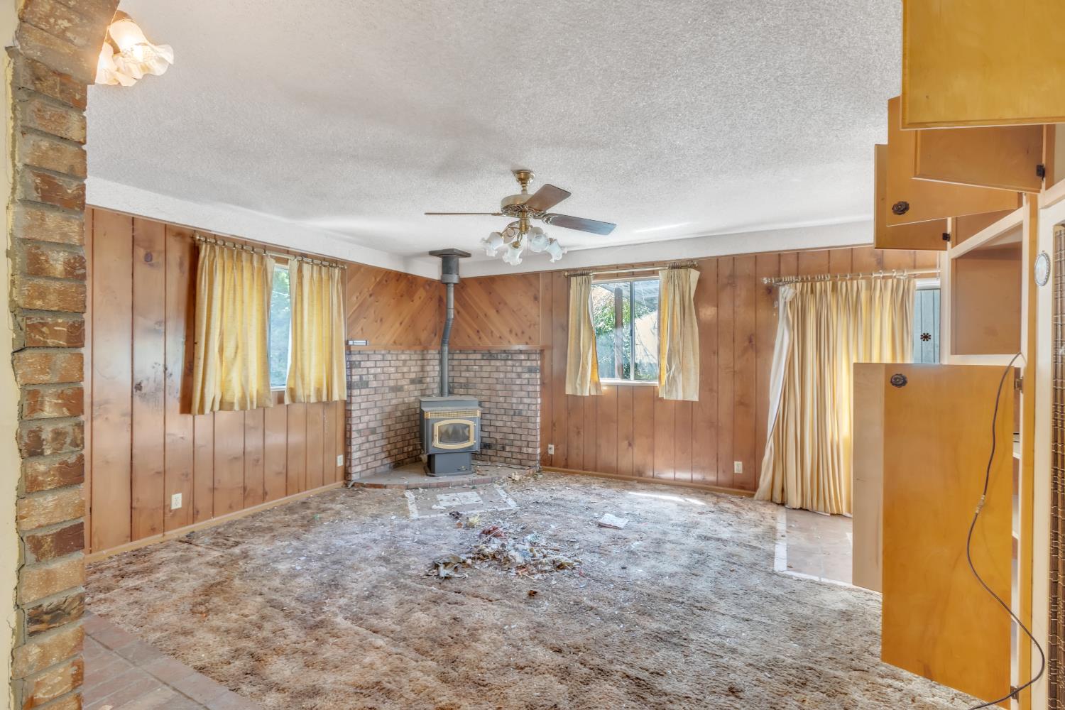 2104 Bowling Green Drive