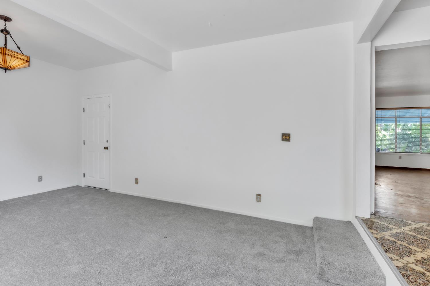 10357 Daniel Way