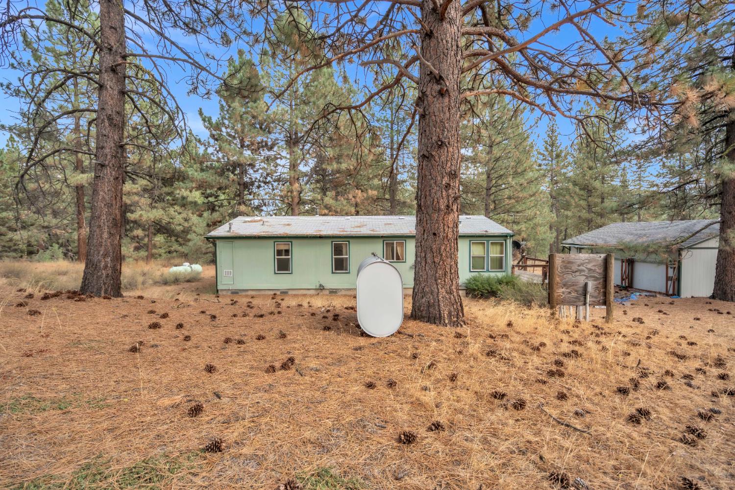 76587 Aspen Drive