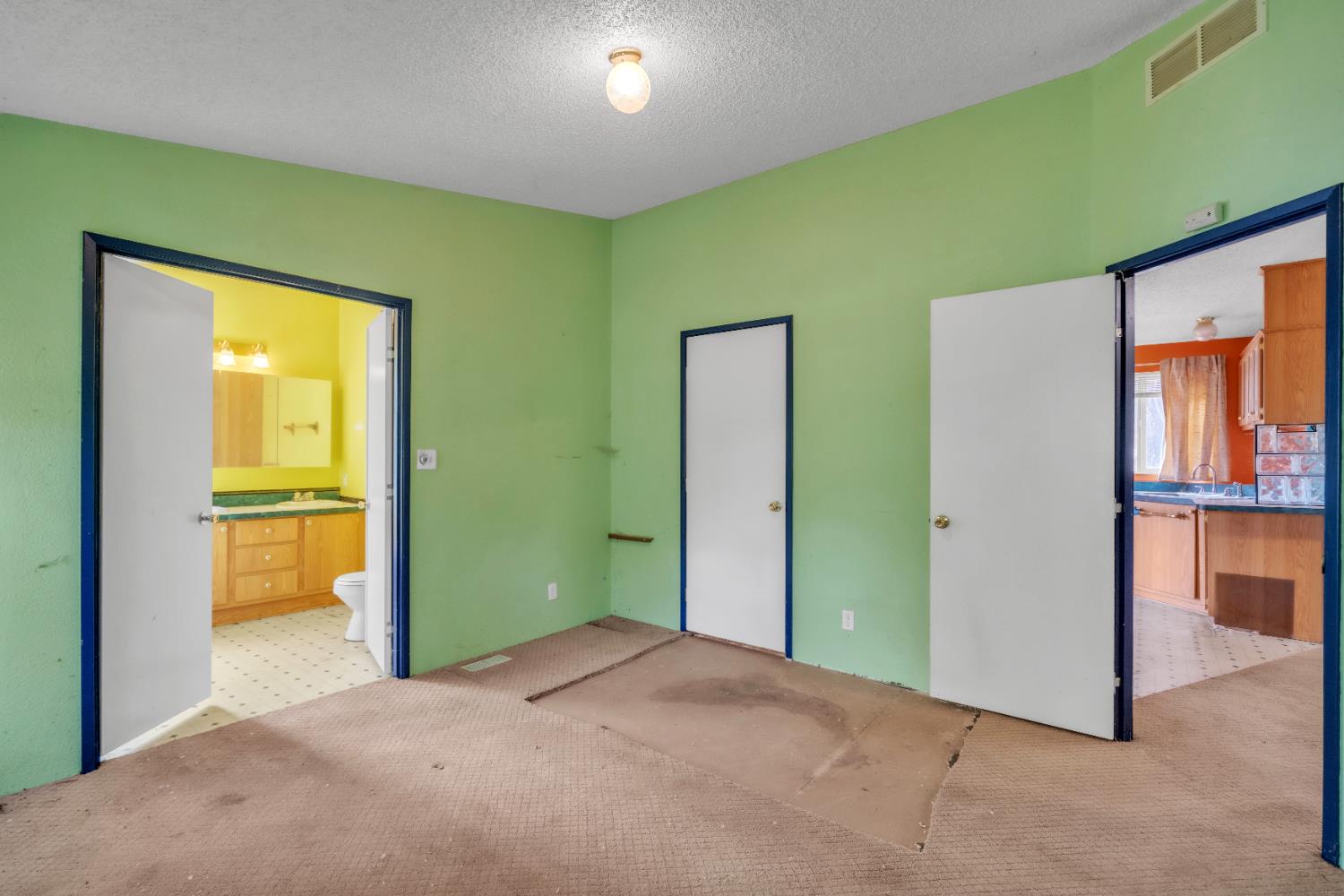 76587 Aspen Drive