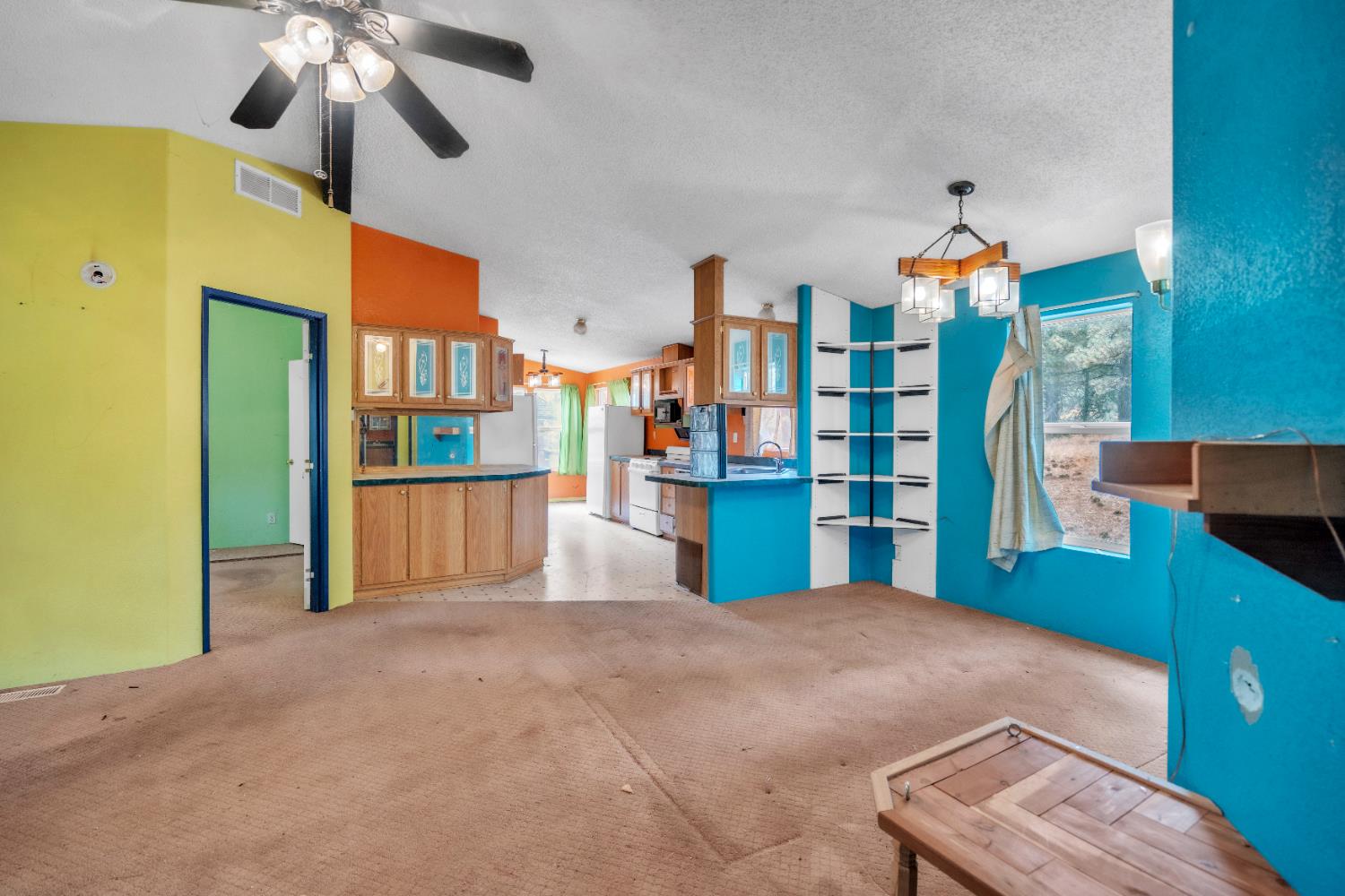 76587 Aspen Drive